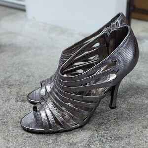 Nina Size 8M Metallic Silver Strappy Gladiator Ankle Heeled Booties